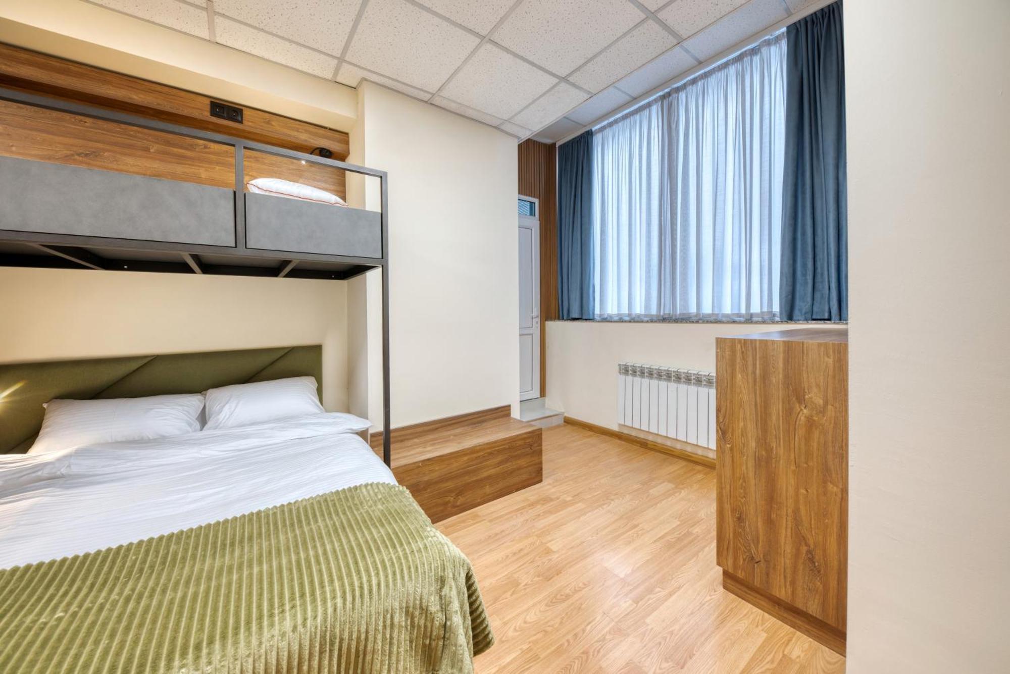 Tropica Inn Hotel Γιερεβάν Εξωτερικό φωτογραφία