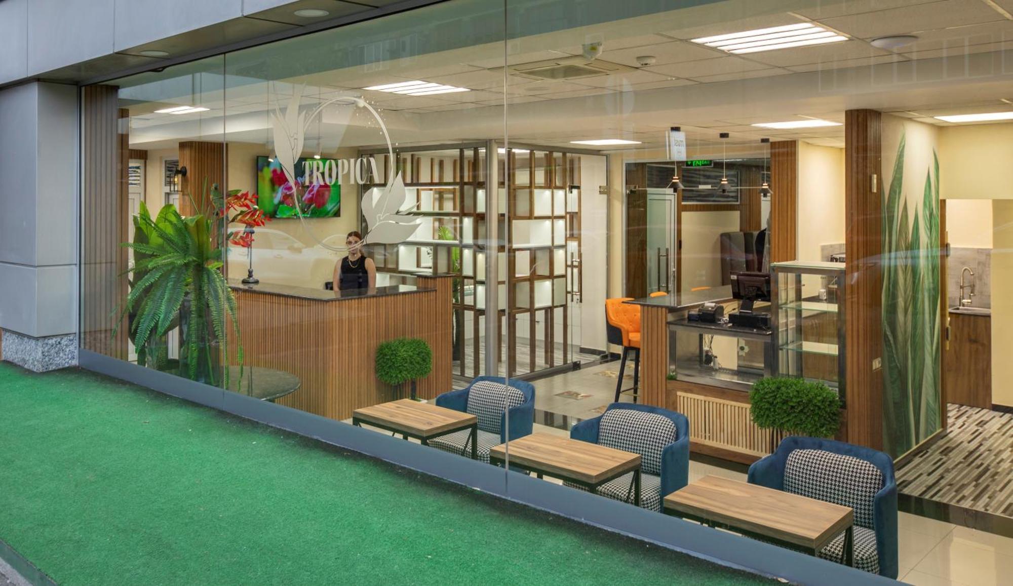 Tropica Inn Hotel Γιερεβάν Εξωτερικό φωτογραφία